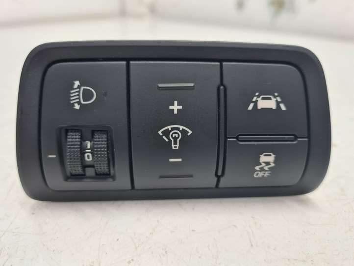 Hyundai i20 (2014 - 2018)  93300C8AAC Блок переключателей