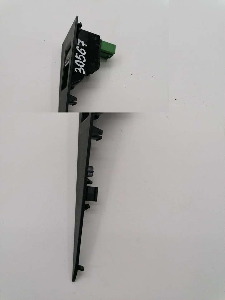 Seat Leon (1P) (2005 - 2012)  1P0959855 Кнопка стеклоподъемников