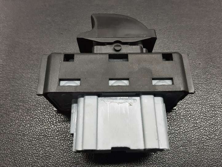 Citroen Berlingo (2018 - )  98016307ZD Кнопка стеклоподъемников