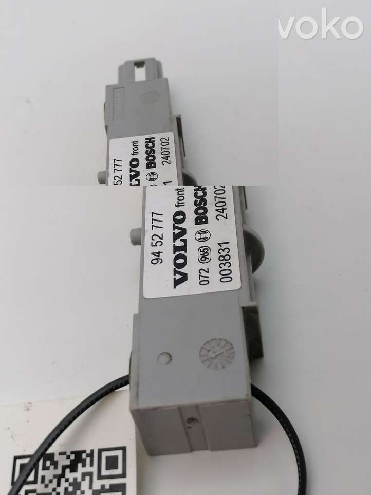 Volvo S60 (2000 - 2004)  9452777 Датчик удара надувных подушек