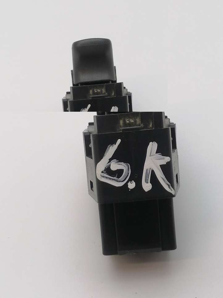 Volvo S60 (2000 - 2004)  9472275 Кнопка стеклоподъемников