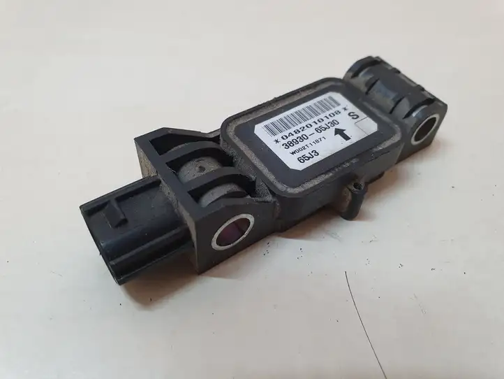 Suzuki Grand Vitara II (2008 - 2012) 3893065J30 Датчик удара SRS — фото 1