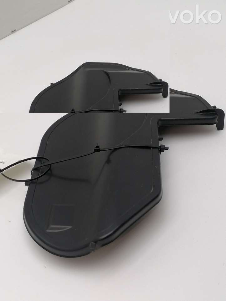 Volvo S60 (2000 - 2004)  9168973 Крышка ящика предохранителей
