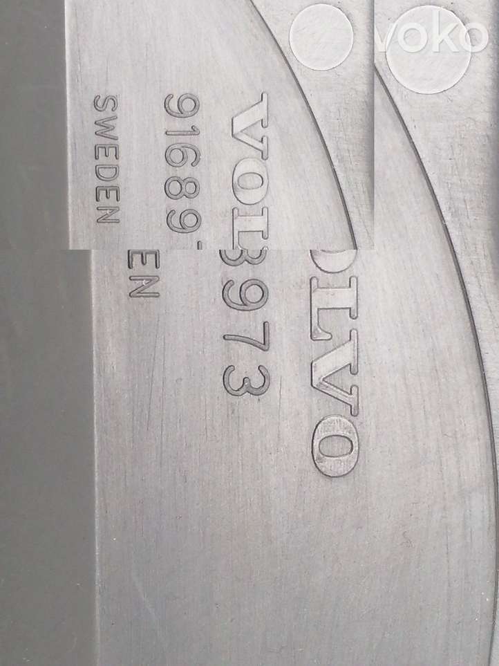 Volvo S60 (2000 - 2004)  9168973 Крышка ящика предохранителей