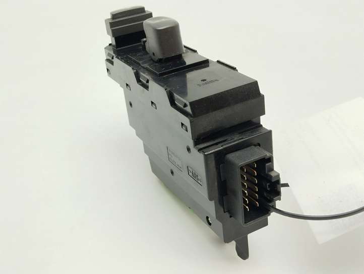 Volvo S60 (2000 - 2004)  30658117 Кнопка стеклоподъемников