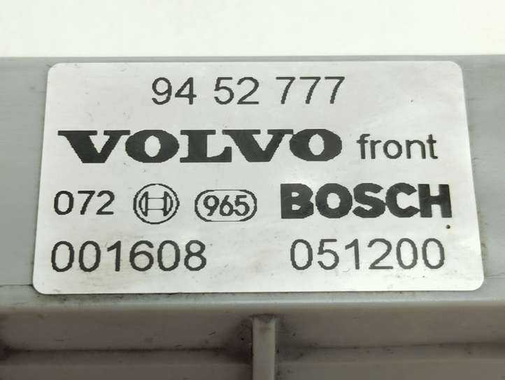 Volvo S60 (2000 - 2004)  9452777 Датчик удара надувных подушек