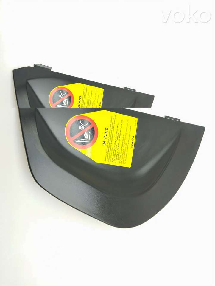 Volvo S60 (2000 - 2004)  09164899 Отделочный щит панели (боковой)