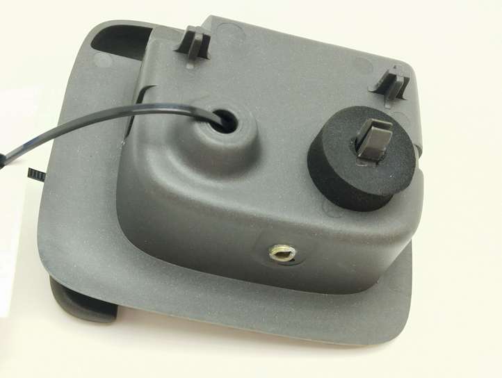 Volvo S60 (2000 - 2004)  9483312 Ручка капота