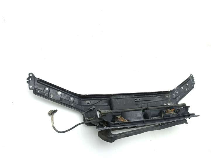 Volvo S60 (2000 - 2004)  9454401 Верхняя часть панели радиаторов (телевизора)