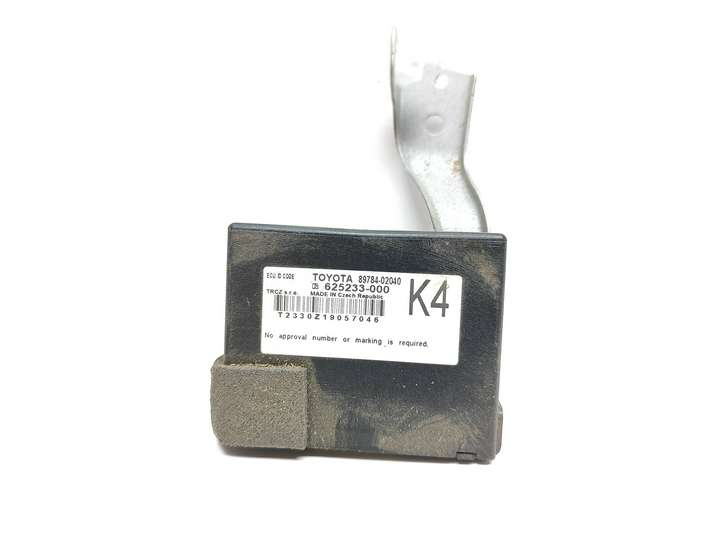 Toyota Auris 150 (2006 - 2012)  8978402040 Блок управления иммобилайзера