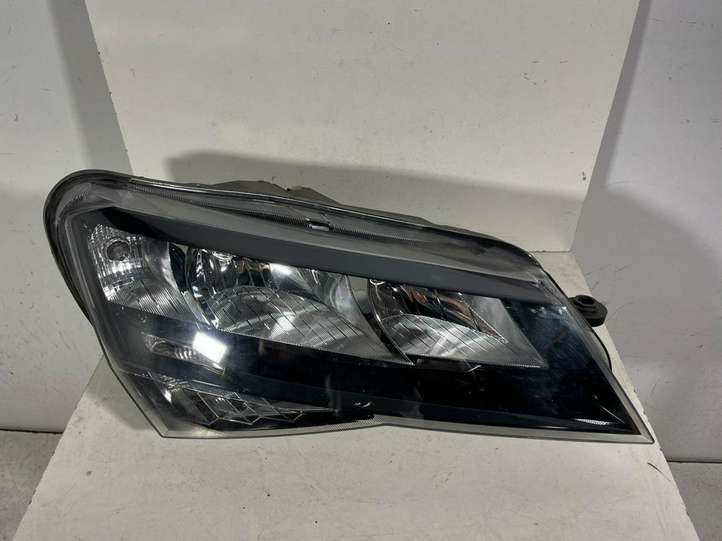 Skoda Superb B8 (3V) (2015 - 2023)  3V1941016 Передняя фара