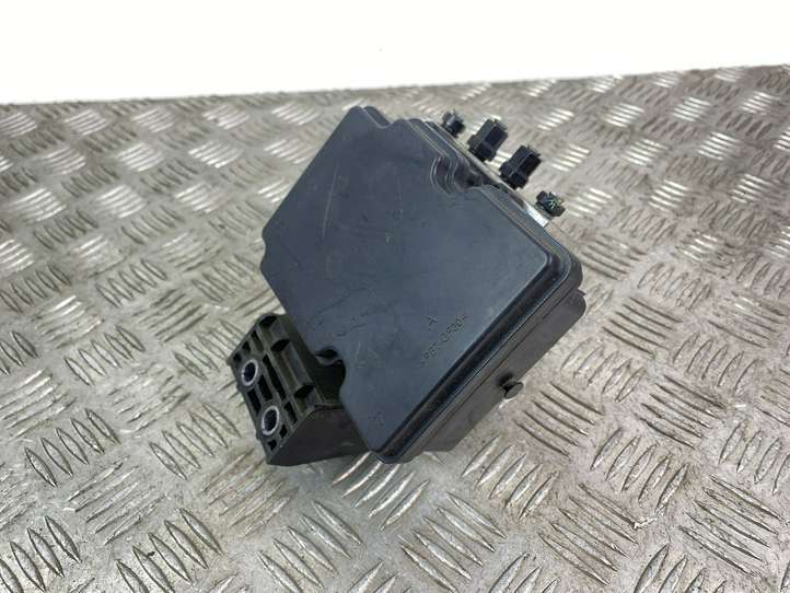 Hyundai Santa Fe (2018 - 2020)  6158943200 Блок ABS