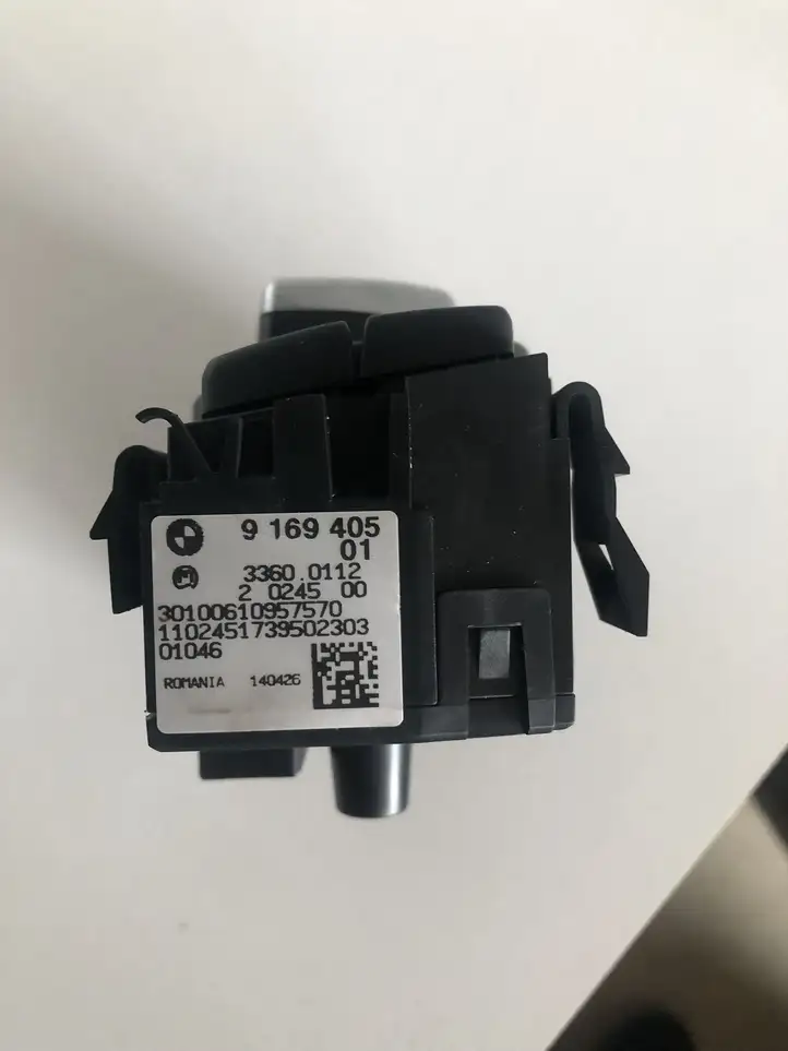 BMW 3 E90 E91 (2005 - 2012) 916940501 Включатель фонарей — фото 2