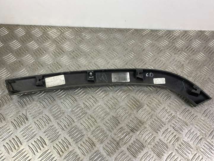 Jeep Grand Cherokee (2010 - 2021)    Отделка дверей (молдинги) задней двери