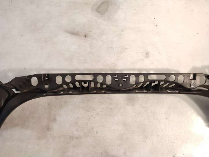 BMW 5 F10 F11 (2009 - 2016)  7184766  Держатель заднего бампера (кронштейн)