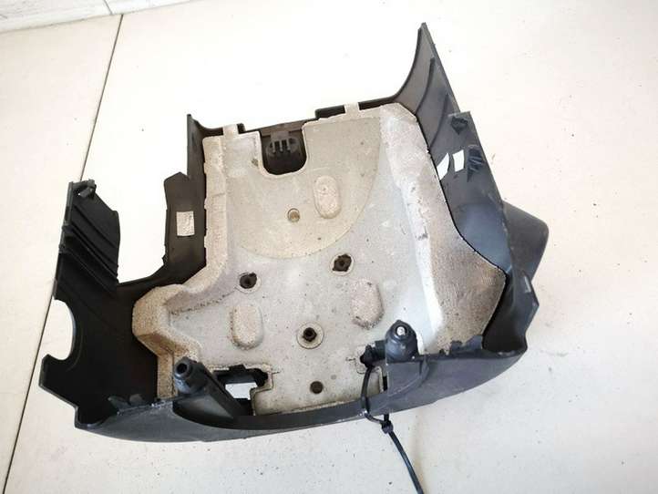 Citroen C4 (2004 - 2008)   Отделка рулевой колонки