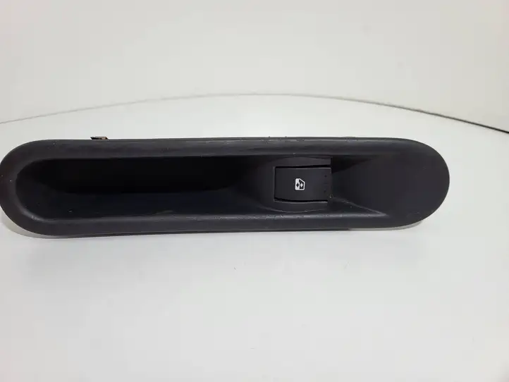 Renault Espace - Grand espace IV (2004 - 2014) 8200012263 Блок кнопок стеклоподъемников — фото 7