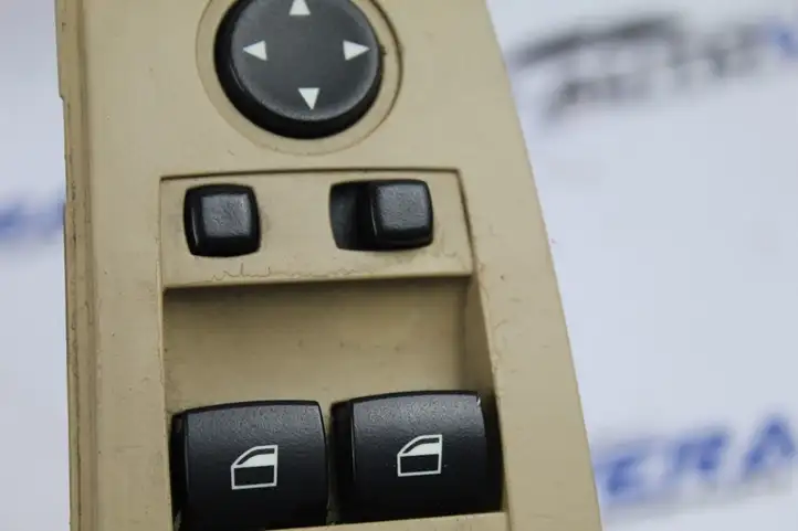 BMW 5 E60 E61 (2004 - 2010) 6951930 Кнопка стеклоподъемников — фото 3