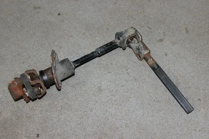 Chevrolet Colorado (2004 - 2010) 15189922 Обшивка рулевой колонки — фото 1