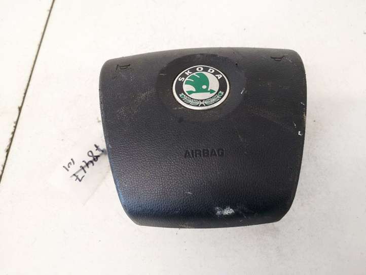 Skoda Octavia Mk2 (1Z) (2004 - 2013)  1z0880201am Подушка безопастности руля