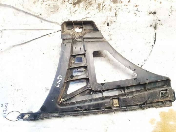 Mitsubishi Carisma (1999 - 2004)  me910260  Держатель заднего бампера (кронштейн)