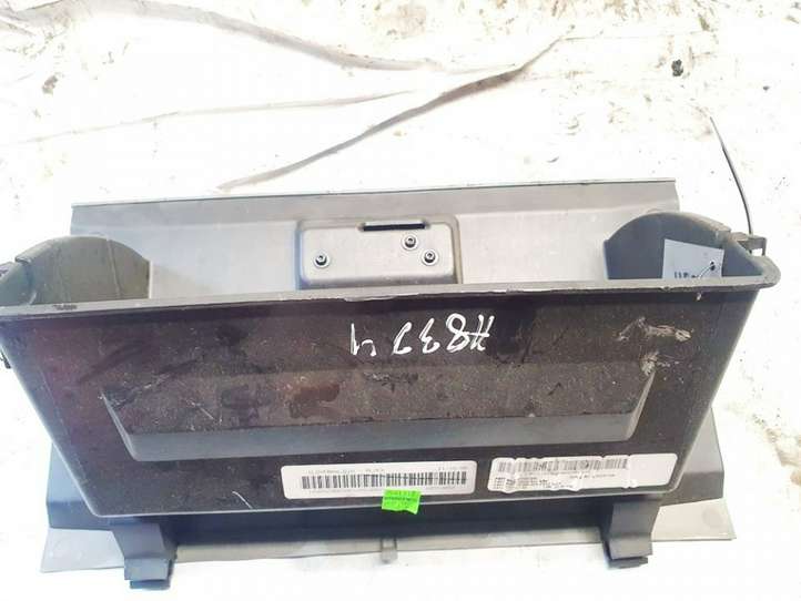 Chrysler Sebring (ST-22 - JR) (2000 - 2007)  1000229k Ящик для вещей