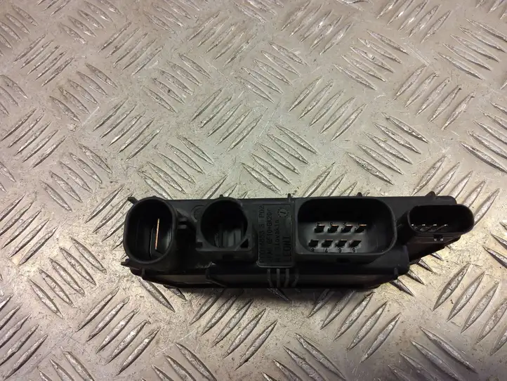 BMW X1 F48 F49 (2015 - 2022)  8647841 Блок управления питанием