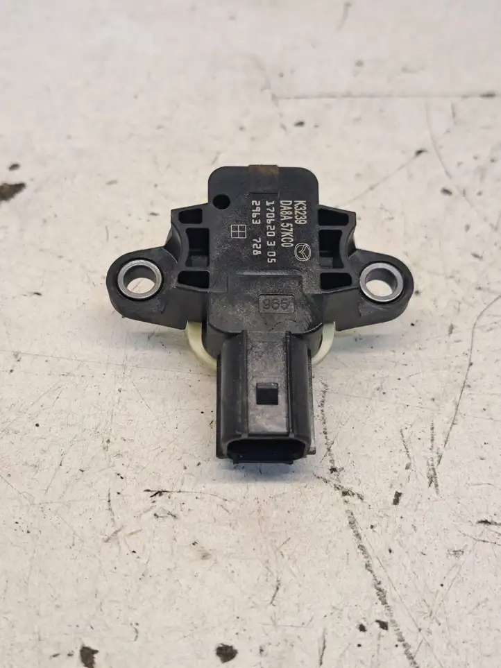 Mazda CX-3 (2018 - )  DA8A57KC0 Другой датчик