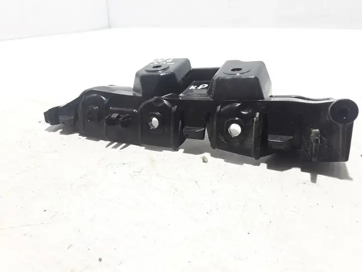 Dacia Jogger (2022 - ) 622238774R Кронштейн переднего бампера — фото 1