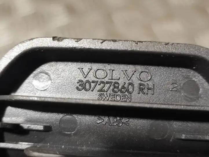 Volvo V70 (2007 - 2013) 30727860 Прочие детали салона — фото 3