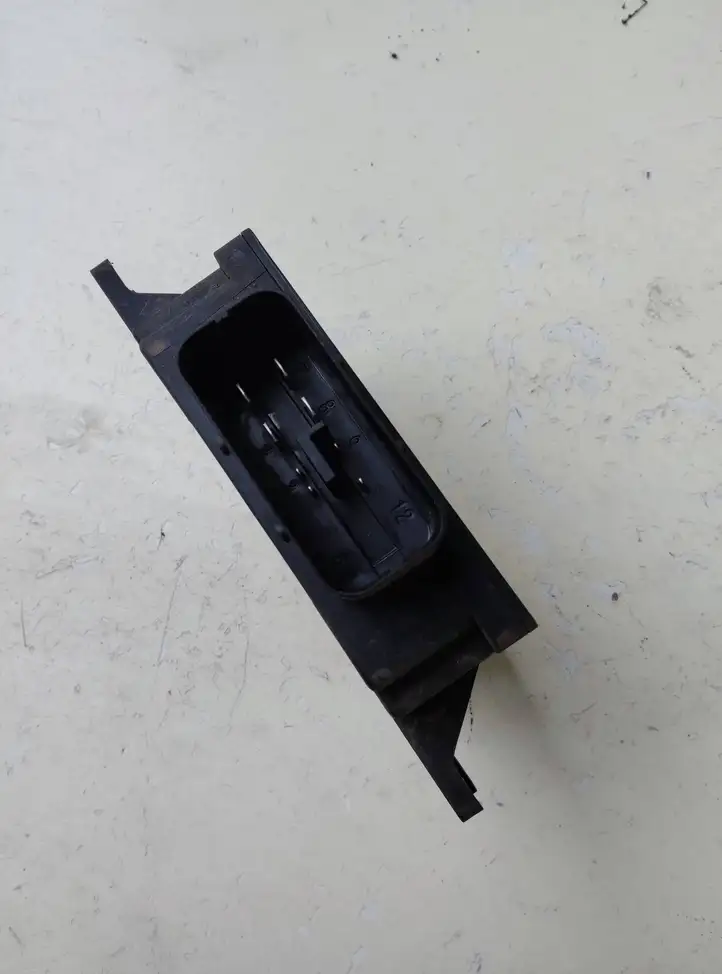 Volkswagen PASSAT B7 (2011 - 2014)  3AA919041 Блок управления питанием