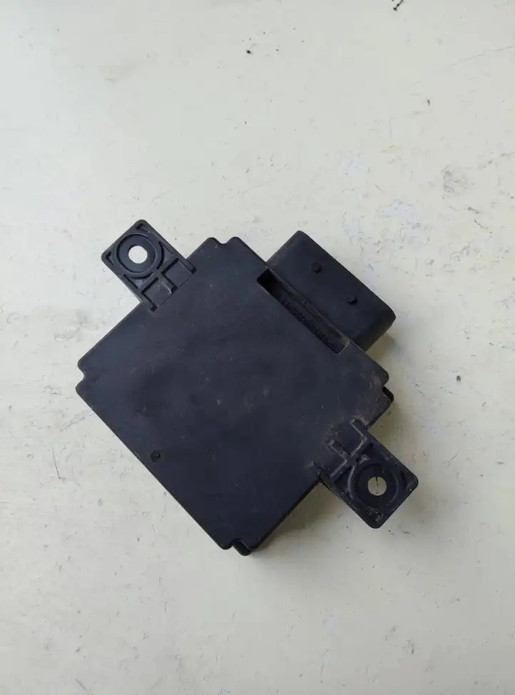 Volkswagen PASSAT B7 (2011 - 2014)  3AA919041 Блок управления питанием