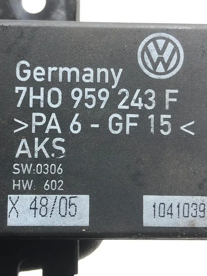 Volkswagen Multivan T5 (2003 - 2015) 7H0959243F Блок управления раздвижными дверями (ECU) — фото 3