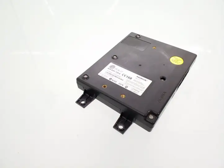 Volkswagen PASSAT B6 (2005 - 2010) 3C0035729E Блок GSM — фото 1
