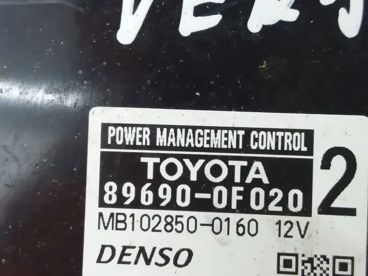 Toyota Verso (2009 - 2012) 896900F020 Блок управления двигателем (ECU) — фото 3