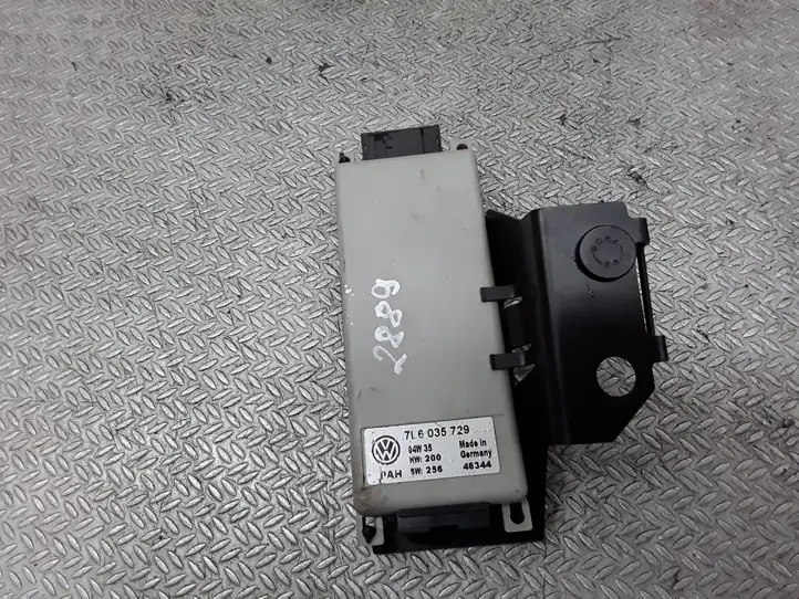 Volkswagen Touareg I (2002 - 2010)  7L6035729 Блок управление GSM