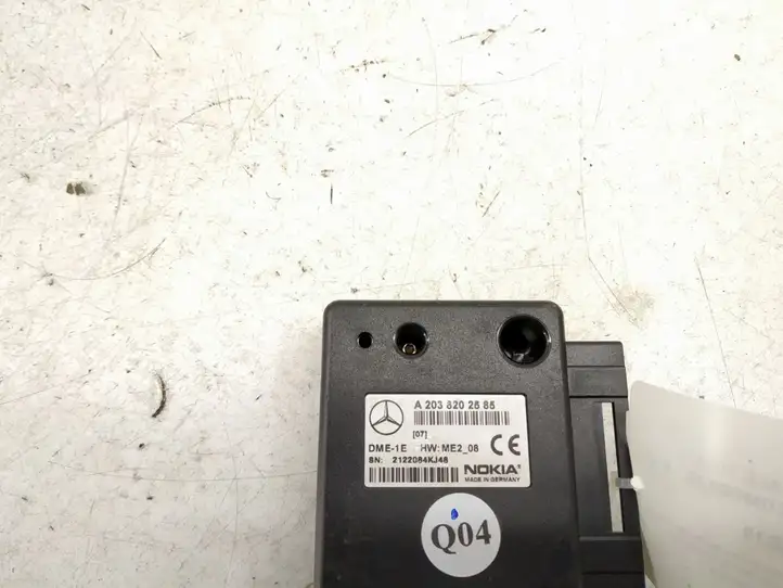 Mercedes-Benz C W203 (2000 - 2007)   Блок управление GSM