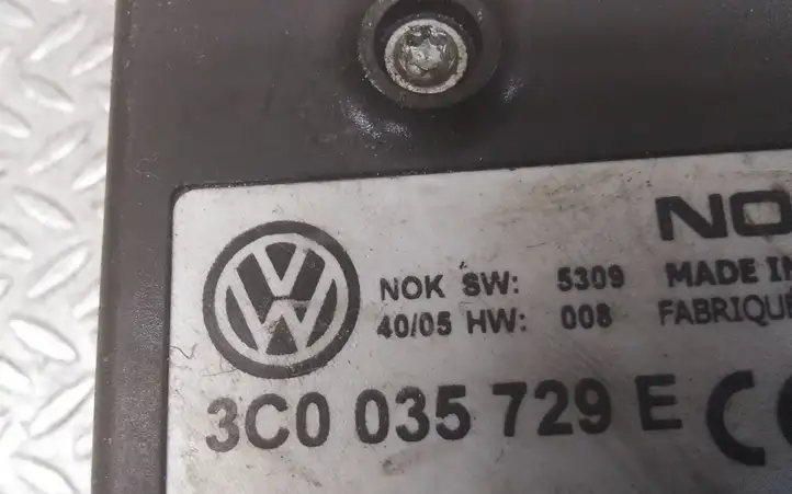 Volkswagen PASSAT B6 (2005 - 2010) 3C0035729E Блок GSM — фото 3