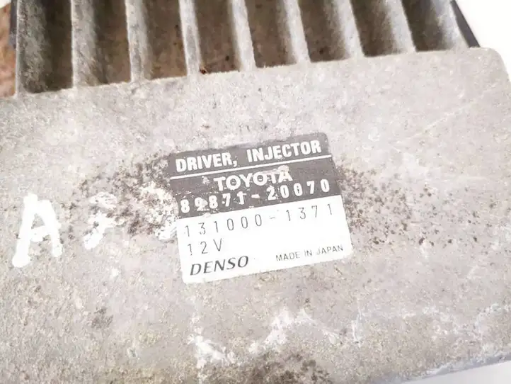 Toyota Avensis T250 (2006 - 2009) 8987120070 Блок управления форсунками — фото 2