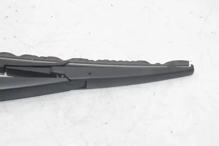 Toyota Prius+ (ZVW40) (2011 - 2018)   Стеклоочиститель заднего стекла