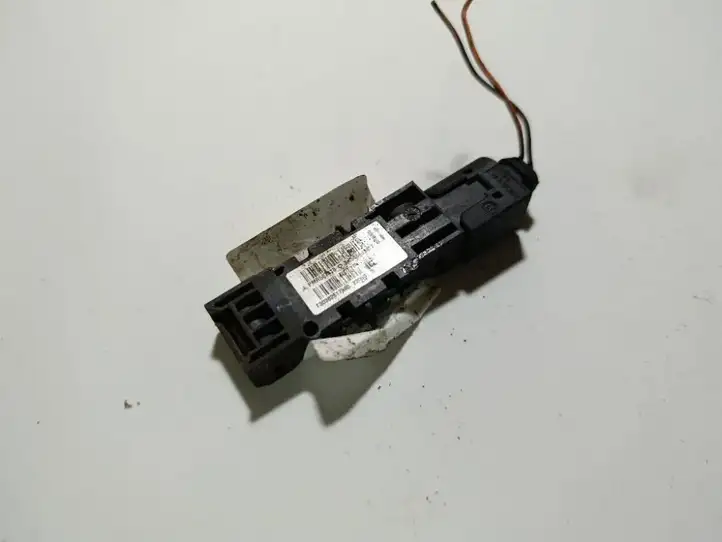 Mitsubishi Colt (2008 - 2012) PMR587418 Датчик удара SRS — фото 3