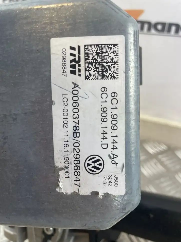 Volkswagen Polo VI (2015 - 2019) 6C1423510BK Комплект оси рулевого колеса — фото 9