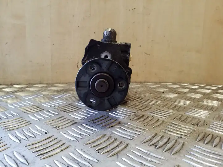 BMW 5 GT F07 (2010 - 2017)  679649101 Насос ГУР