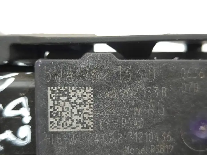 Volkswagen ID.3 (2019 - ) 5WA962133D Антенна системы Keyless — фото 2