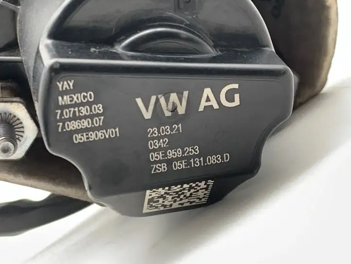 Volkswagen Taos (2020 - ) 05E959253 Насос вторичного воздуха — фото 6
