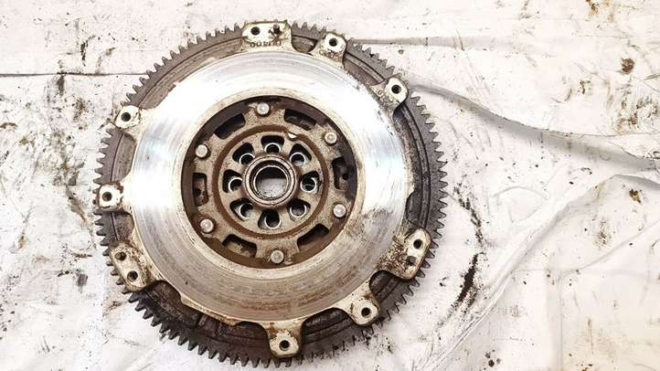 Nissan Almera Tino (2000 - 2006)   Маховик