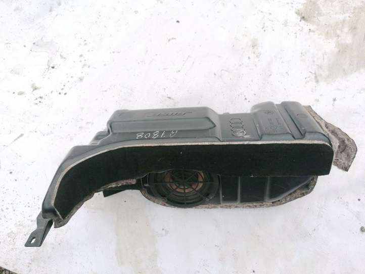 Audi A6 (1997 - 2001)  4B9035382A Громкоговоритель низкой частоты