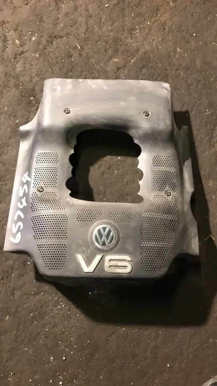 Volkswagen PASSAT B5 (1997 - 2000) 078103927 Крышка двигателя декоративная — фото 1