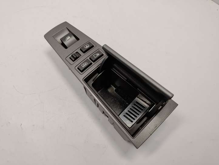 BMW 7 E65 E66 (2001 - 2008)  6917108 Кнопка стеклоподъемников