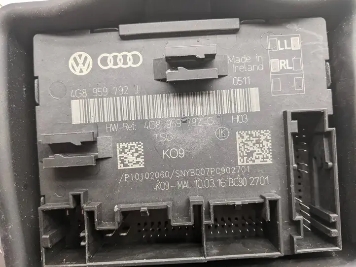 Audi A7 S7 4G (2014 - 2018) 4G8959792G Блок управления дверью — фото 2